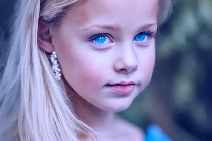 Aria, 27, a blonde blue-eyed indian companion based in Wiedensahl. Offering BDSM, Duos, OWO, GFE, 69. Available for incall and outcall, overnight bookings av...