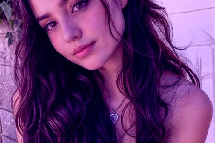 Aria, 27, a chestnut hazel-eyed middle eastern companion based in Soshe-Ostrivske. Offering BDSM, 69, Striptease, Girlfriend Experience. Available for incall...
