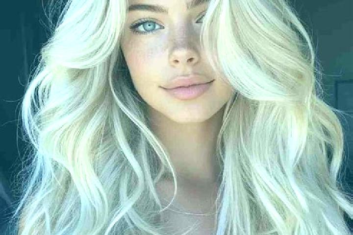 Aria, 27, a platinum blonde brown-eyed middle eastern companion based in El Valle del Espiritu Santo. Offering Erotic Massage, GFE, Domination, Deep French K...