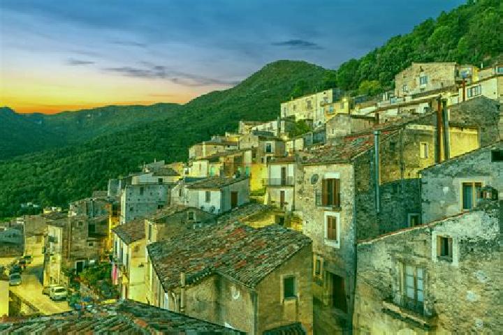 Aria, 27 — Escort in Morano Calabro, Italy