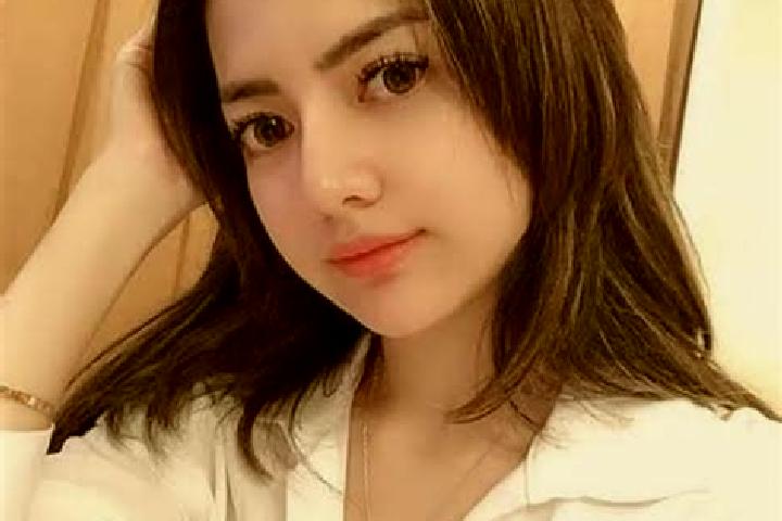 Aria, 27 — Escort in Muraharjo, Indonesia
