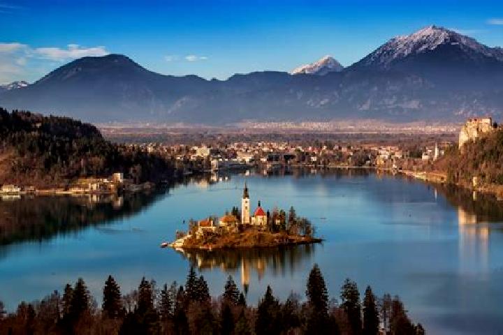 Aria, 27 — Escort in Rogasovci, Slovenia