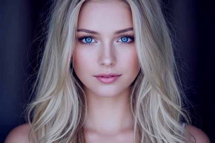 Aria, 28, a blonde grey-eyed mixed companion based in Workington. Offering OWO, GFE, Roleplay, Party Girl. Available for incall and outcall, day and evening ...