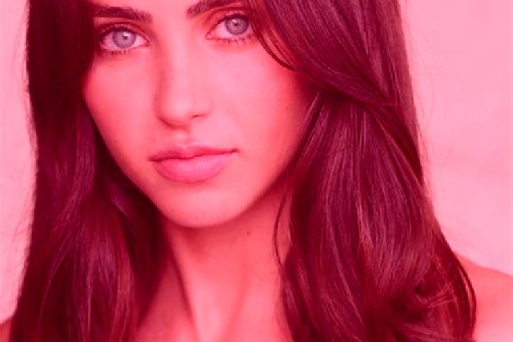 Aria, 28, a brunette blue-eyed mediterranean companion based in Deer Run. Offering Couples, Roleplay, Deep French Kissing, Dinner Date. Available for incall ...