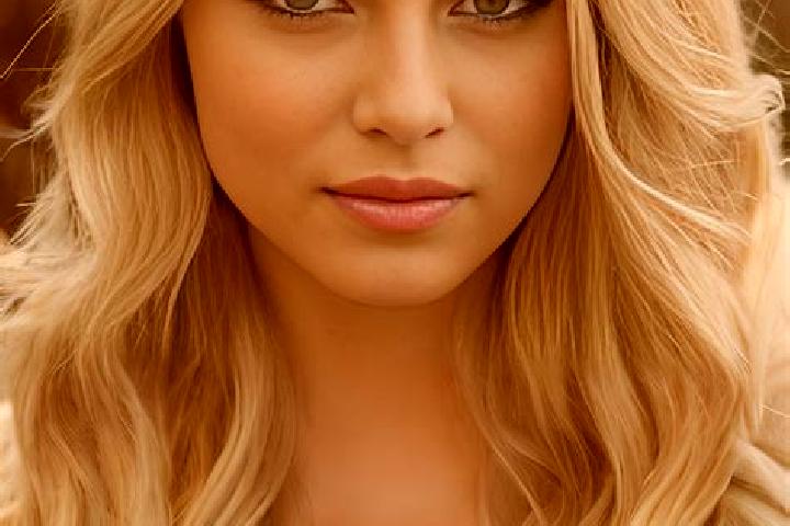Aria, 28, a dark blonde green-eyed european companion based in Montefranco. Offering Travel Companion, BDSM, Deep French Kissing, A-Level. Available for inca...
