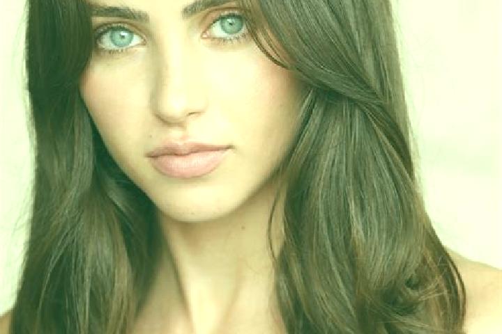 Aria, 28, a red brown-eyed middle eastern companion based in Sandwick. Offering Girlfriend Experience, 69, BDSM. Available for incall and outcall, day and ev...