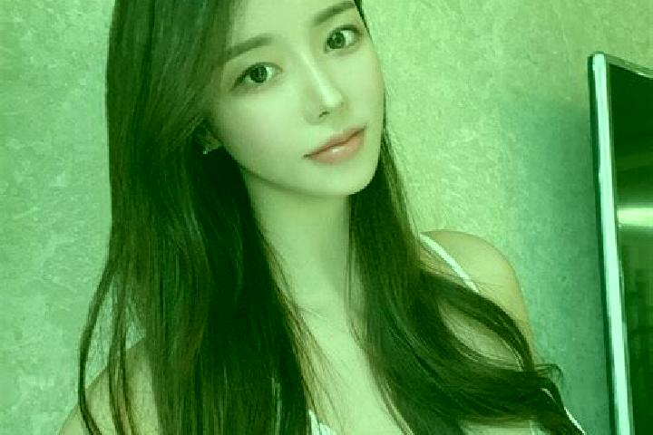 Aria, 28 — Escort in Ainong, China