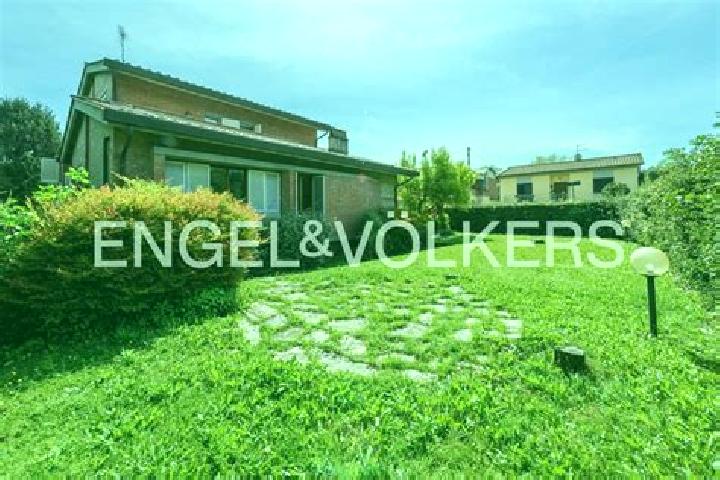 Aria, 28 — Escort in Cascine Calderari, Italy