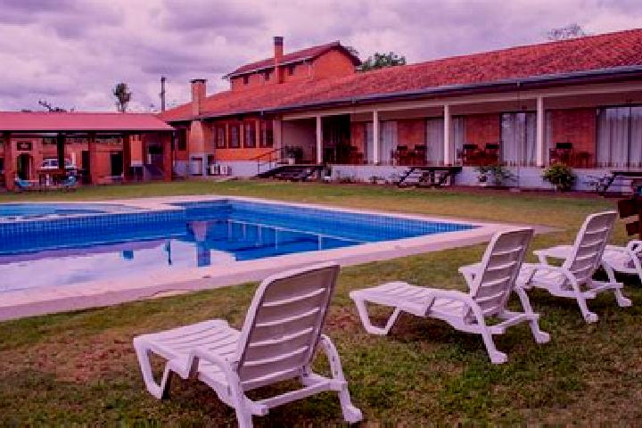 Aria, 28 — Escort in Doctor Juan Leon Mallorquin, Paraguay