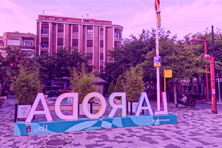 Aria, 28 — Escort in La Roda, Spain