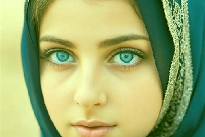 Aria, 29, a dark blonde grey-eyed middle eastern companion based in Voldoepp. Offering BDSM, A-Level, Party Girl. Available for incall and outcall, day and e...
