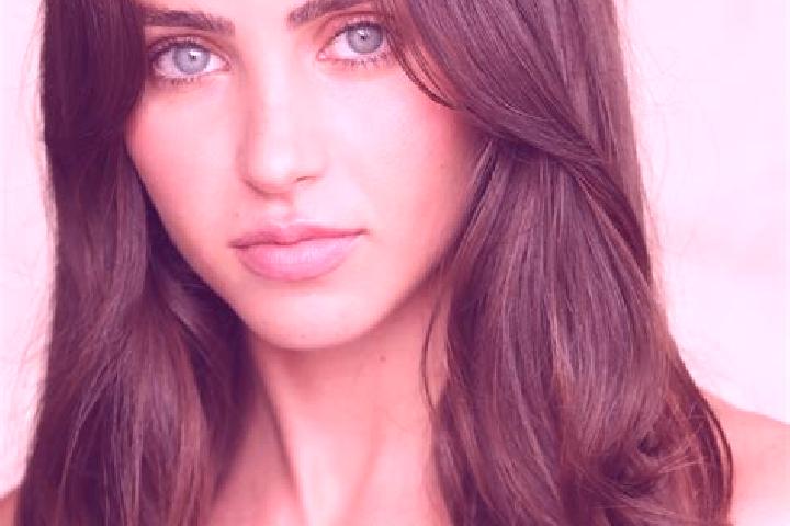 Aria, 29, a red brown-eyed european companion based in Chilmark. Offering Roleplay, Party Girl, Overnight. Available for incall and outcall, day and evening ...