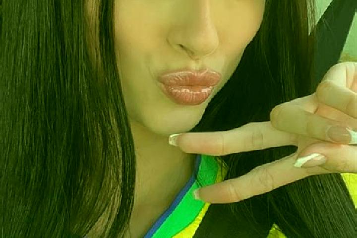 Aria, 29 — Escort in Macieira, Brazil