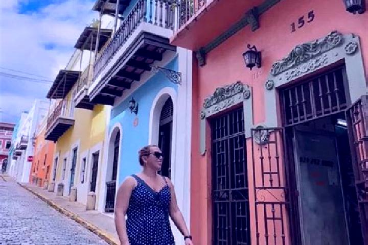 Aria, 29 — Escort in Puerto Leoni, Argentina