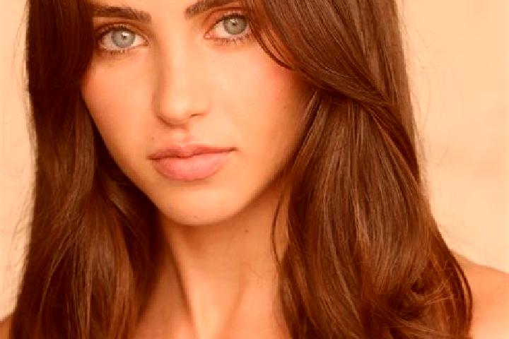 Aria, 30, a brunette brown-eyed ebony companion based in Zee Hpyu Kone. Offering Roleplay, Dinner Date, Duos. Available for incall and outcall, overnight boo...