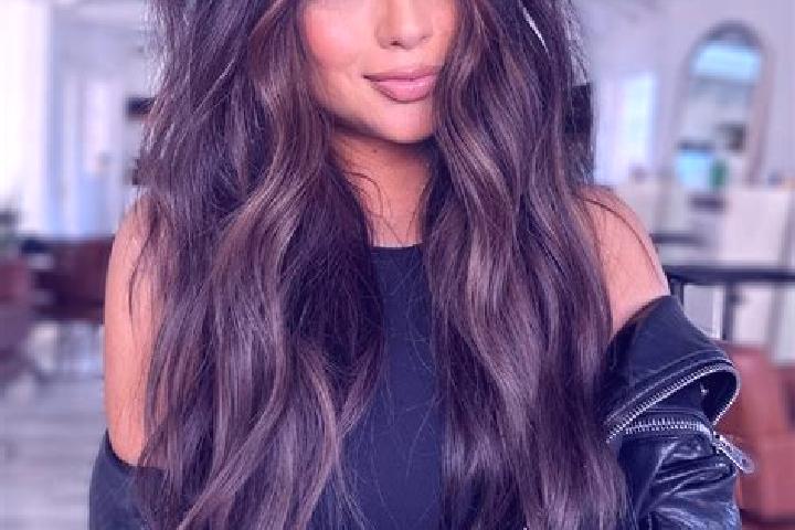 Aria, 30, a brunette dark-eyed slavic companion based in El Camaleon. Offering Party Girl, Overnight, Travel Companion, Prostate Massage, OWO. Available for ...