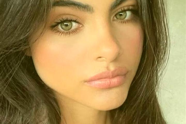Aria, 30, a red hazel-eyed middle eastern companion based in Dingshi. Offering Party Girl, 69, Tantra, GFE, Erotic Massage. Available for incall and outcall,...