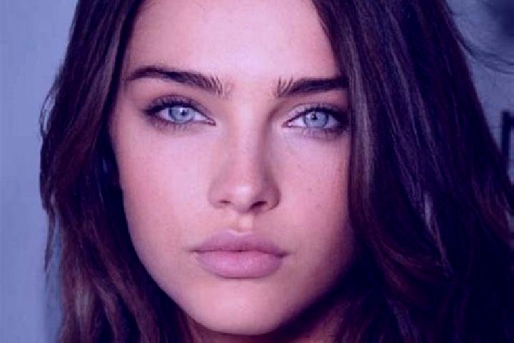 Aria, 31, a brunette amber-eyed indian companion based in Ster Giyan. Offering Striptease, BDSM, Girlfriend Experience. Available for incall and outcall, day...