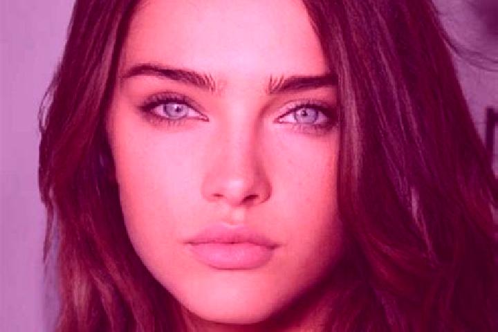 Aria, 31, a brunette grey-eyed mixed companion based in Motong. Offering Couples, Party Girl, A-Level. Available for incall and outcall, overnight bookings a...