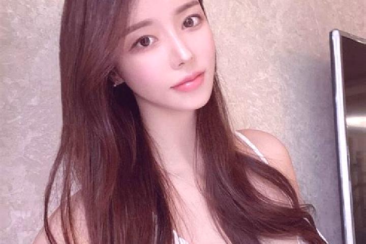 Aria, 31 — Escort in Kangpu, China