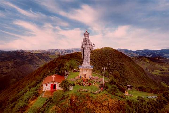 Aria, 31 — Escort in Nazon, Ecuador