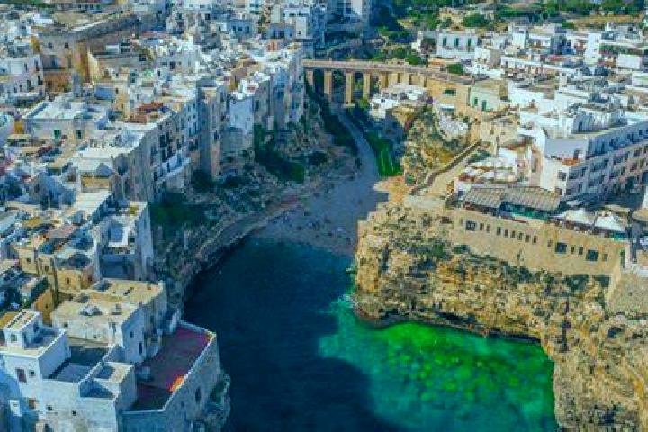Aria, 31 — Escort in Polignano a Mare, Italy