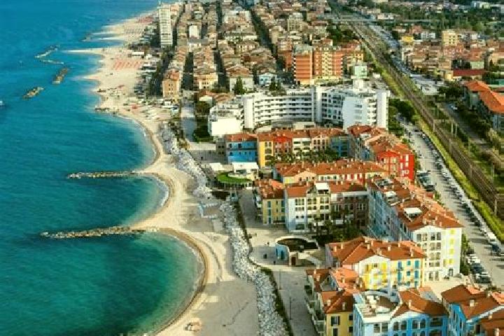 Aria, 31 — Escort in Porto Recanati, Italy