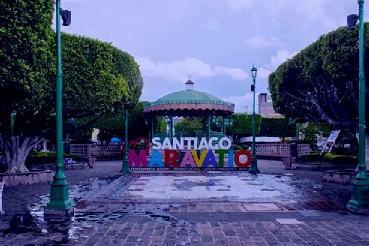 Aria, 31 — Escort in Santiago Maravatio, Mexico