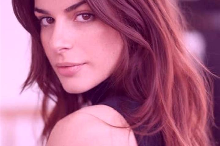 Aria, 32, a auburn brown-eyed european companion based in Debal tsivs ke. Offering GFE, CIM, Striptease, BDSM. Available for incall and outcall, overnight bo...
