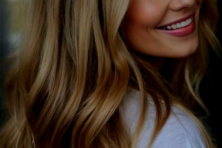 Aria, 32, a blonde hazel-eyed caucasian companion based in Welterod. Offering Couples, Duos, Domination, Travel Companion, Erotic Massage. Available for inca...