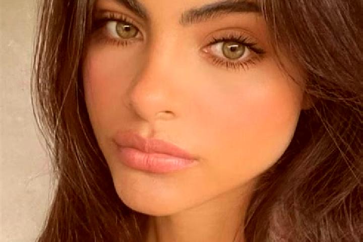 Aria, 32, a dark blonde dark-eyed indian companion based in Montecerboli. Offering Domination, Fetish. Available for incall and outcall, overnight bookings a...
