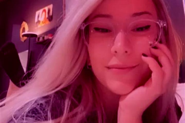 Aria, 32, a platinum blonde blue-eyed asian companion based in Pernegg an der Mur. Offering Duos, Girlfriend Experience, Travel Companion, GFE. Available for...