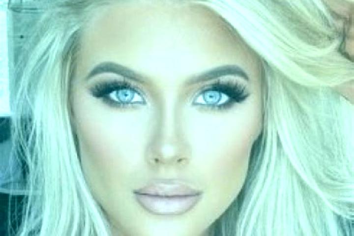 Aria, 32, a platinum blonde dark-eyed slavic companion based in Villingen-Schwenningen. Offering Deep French Kissing, GFE, Girlfriend Experience. Available f...