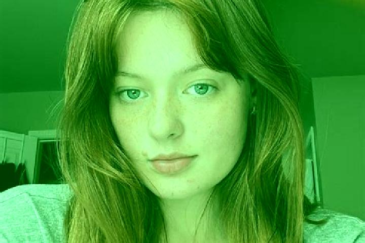 Aria, 32, a red grey-eyed european companion based in Noetsch. Offering Girlfriend Experience, GFE, A-Level, Massage, Fetish. Available for incall and outcal...