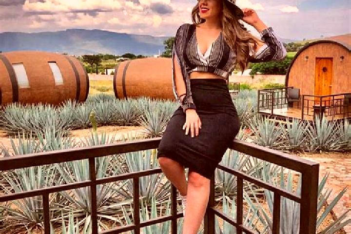 Aria, 32 — Escort in Arroyo de Lajas, Mexico