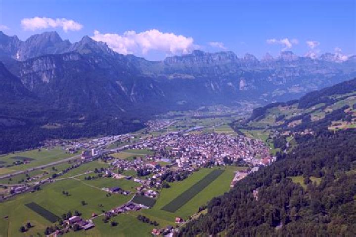 Aria, 32 — Escort in Flums, Switzerland