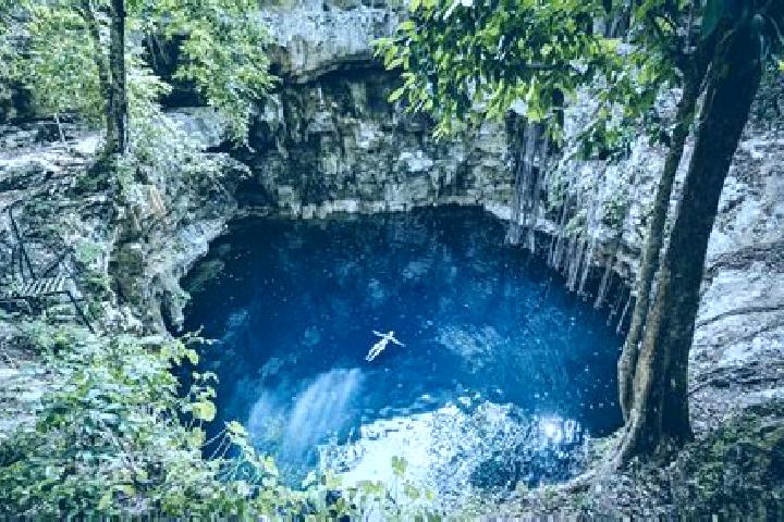 Aria, 32 — Escort in Los Cenotes, Mexico