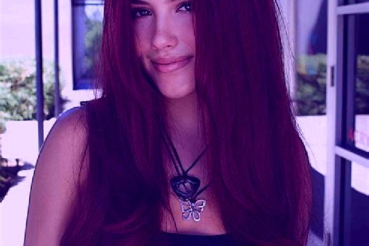 Aria, 33, a auburn dark-eyed european companion based in Chirkey. Offering Domination, Tantra, OWO. Available for incall and outcall, overnight bookings avai...