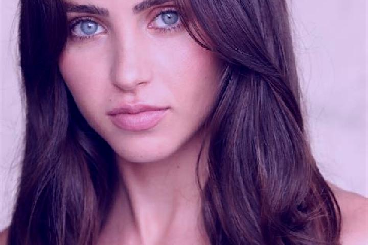Aria, 33, a chestnut brown-eyed middle eastern companion based in Roudne. Offering Duos, Striptease, CIM. Available for incall and outcall, day and evening d...