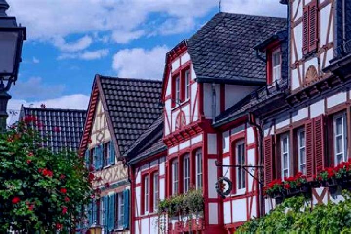 Aria, 33 — Escort in Geislingen an der Steige, Germany