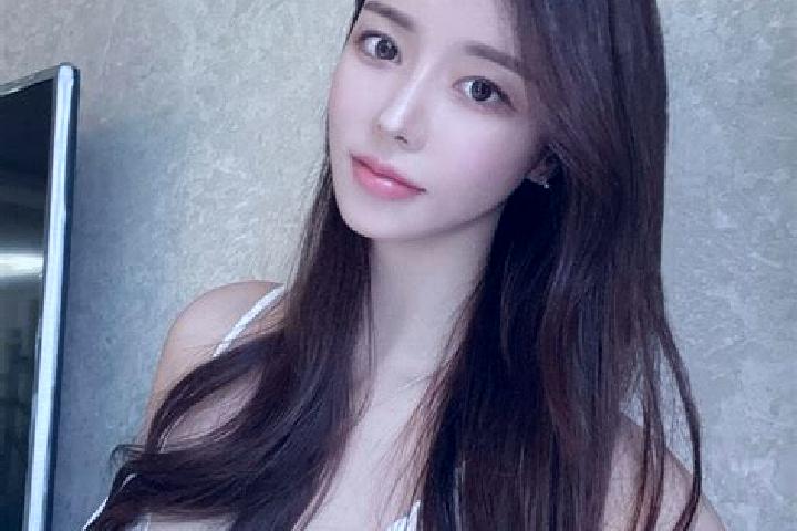 Aria, 33 — Escort in Seyeke, China