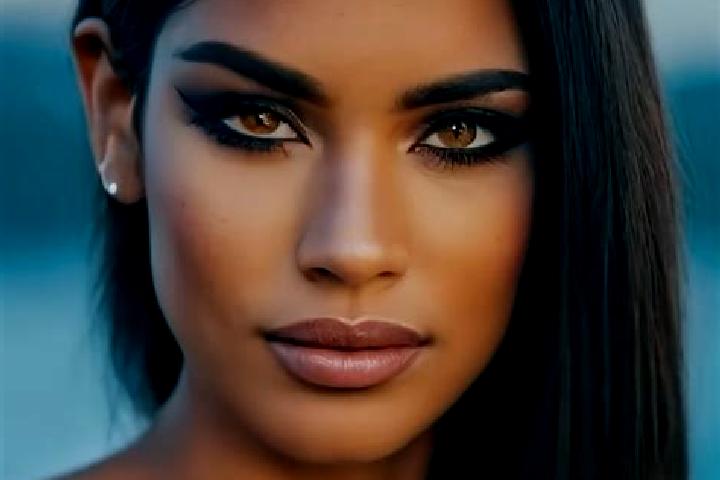 Aria, 34, a red dark-eyed latina companion based in Marom Golan. Offering BDSM, Massage, Domination, Party Girl. Available for incall and outcall, day and ev...