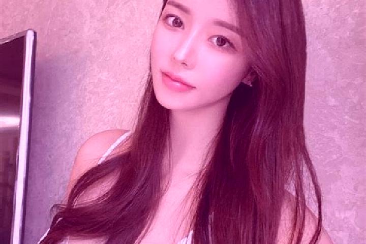 Aria, 34 — Escort in Dongshui, China