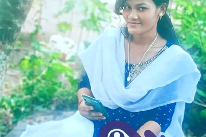 Aria, 34 — Escort in Khallikot, India
