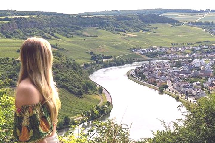 Aria, 34 — Escort in Machtum, Luxembourg