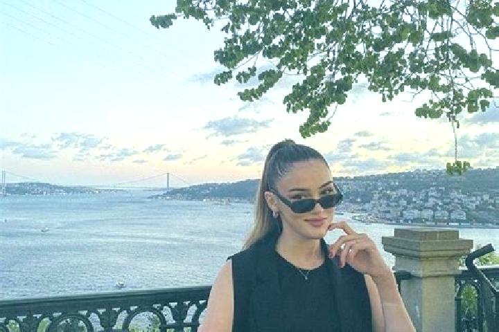 Aria, 34 — Escort in Zehra, Slovakia