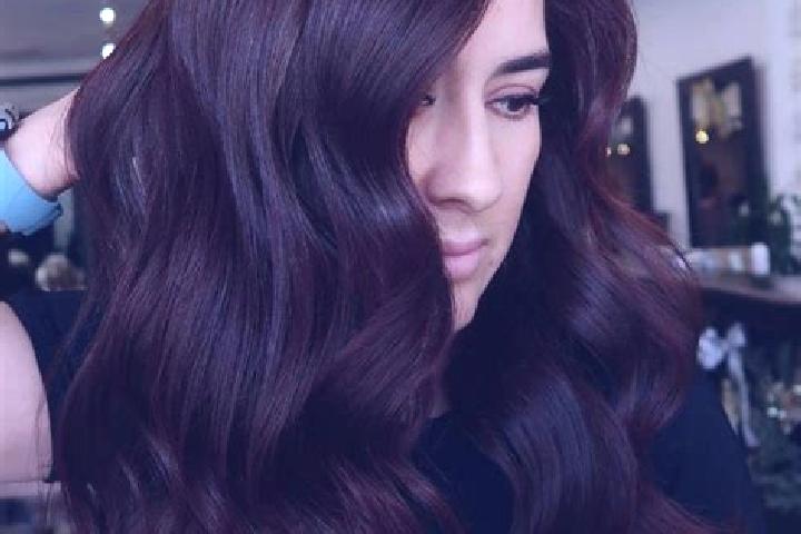 Aria, 35, a auburn dark-eyed middle eastern companion based in Manonjaya. Offering Duos, Party Girl, Fetish, Erotic Massage. Available for incall and outcall...