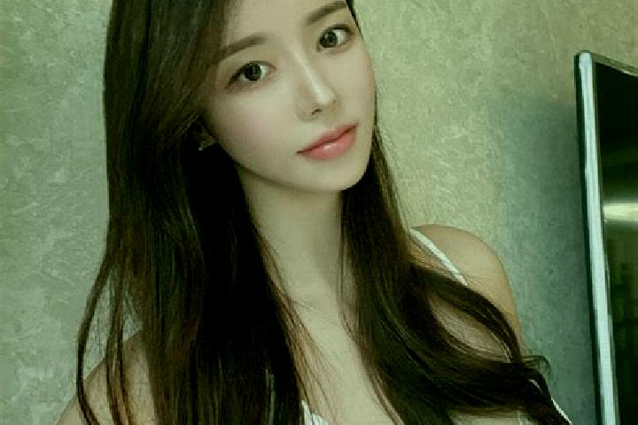 Aria, 35 — Escort in Changshouhu, China