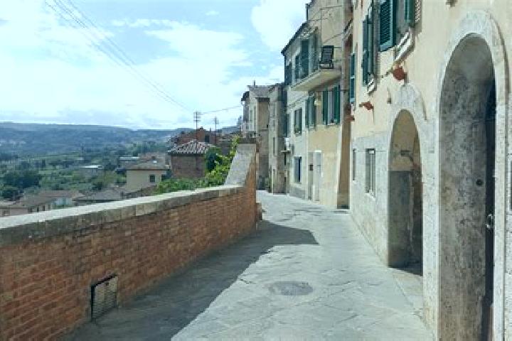Aria, 35 — Escort in Chianciano Terme, Italy