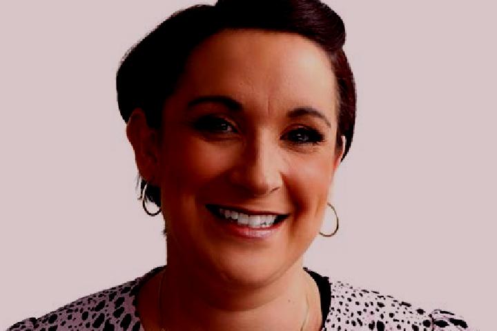 Aria, 35 — Escort in Delph, United Kingdom